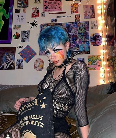 Death2Honey jolie star du porno collection