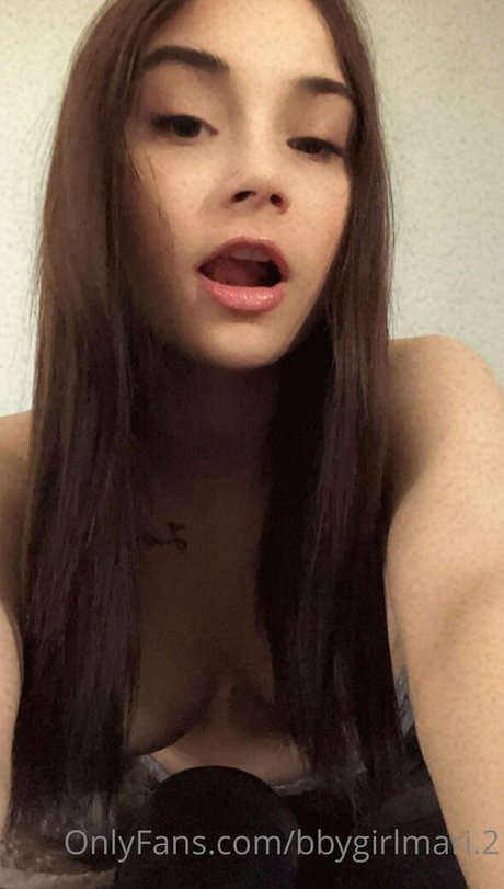 bbygirlmari 2 modèle meilleur image