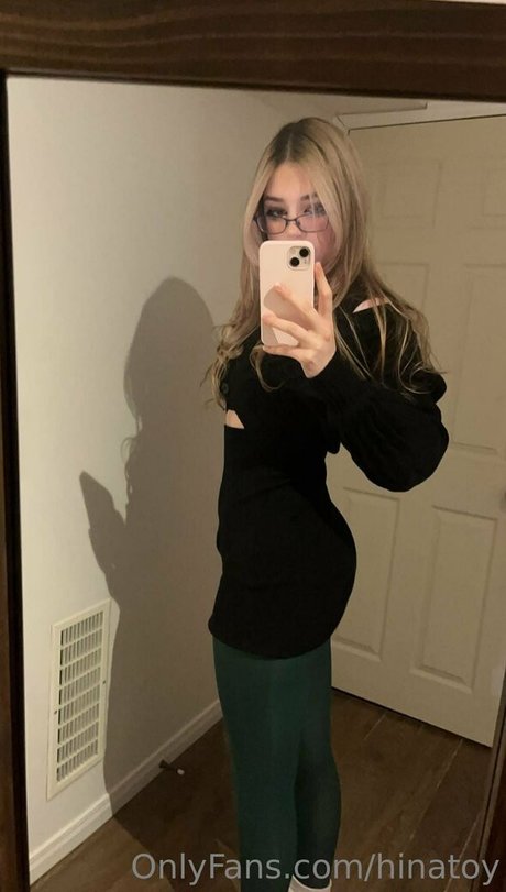 HinaToy nus étoiles galeries