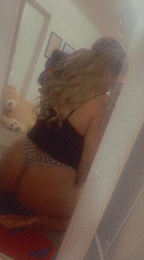 bigboobjada actrice pornographique archive