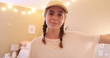 pom-pom girl nue onlyfans top pornographique photo