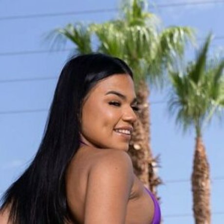 Summer Col star du porno exclusive collection