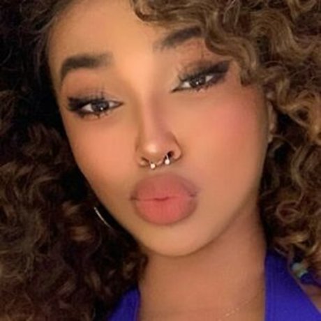 bubble butt onlyfans bel art photos