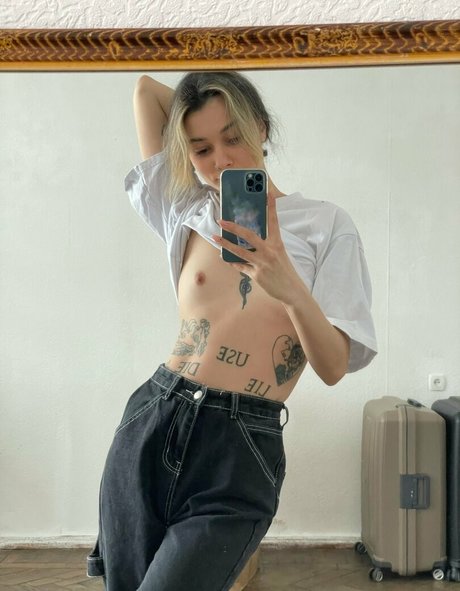 Coconeyx star érotique des photos