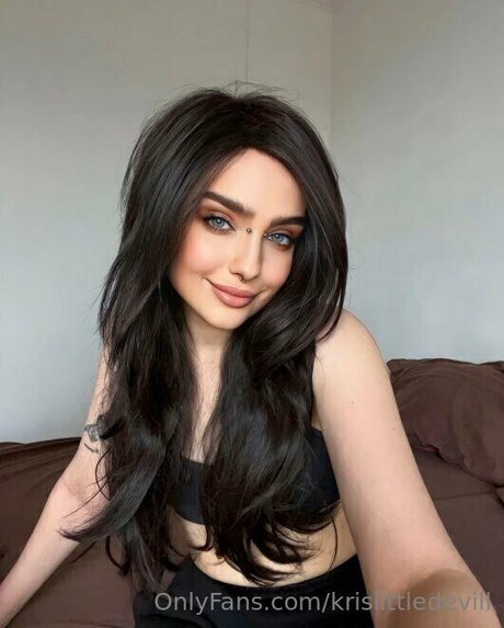 krislittledevill modèle hd image