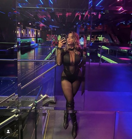 Angieespinozzza star du porno exclusive image