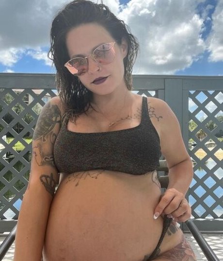 Marta Suicide haut de star du porno des photos