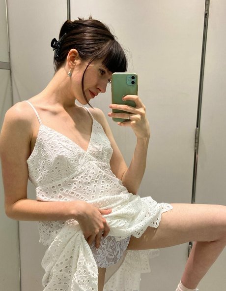 alinevs star du porno chaud des photos