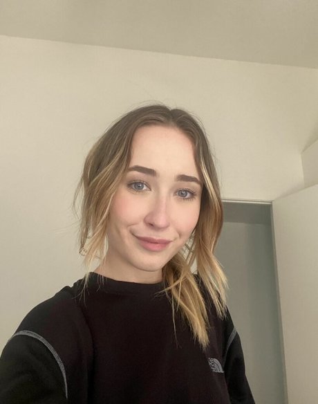 Skylar Sapphyre belle star du porno galerie