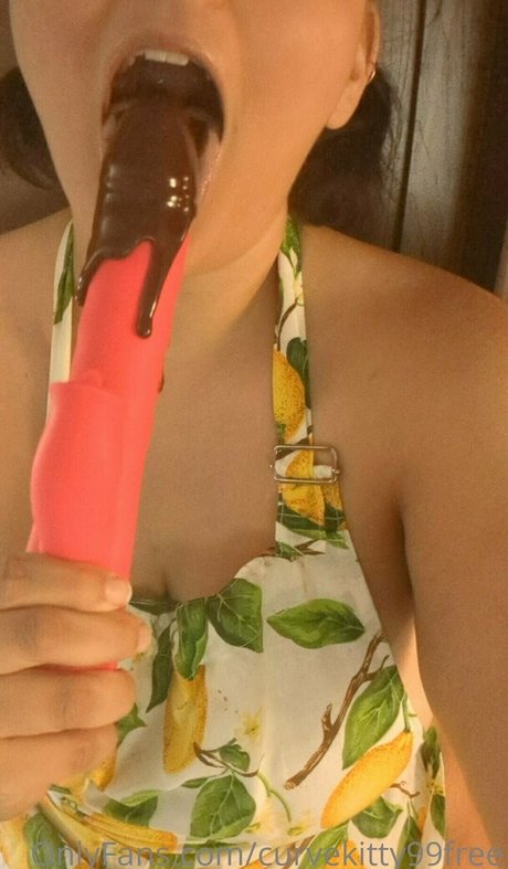 curvekitty99free actrice sexy des photos