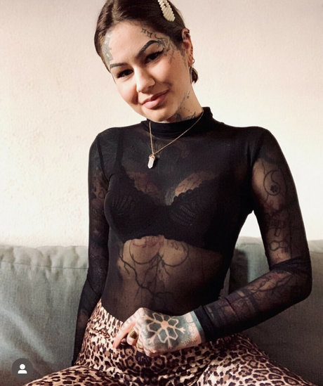 MisaAuxt star du porno chaud img