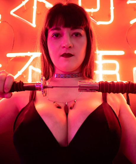 Aili Winter jolie actrice archive