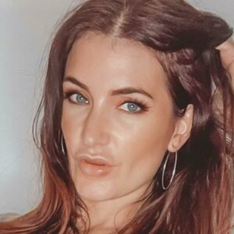 Adreena Cuckoldress modèle porno img