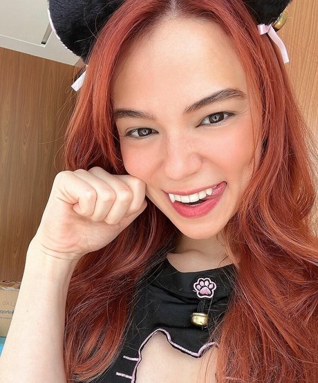 Maimy Nyan modèle chaud archive