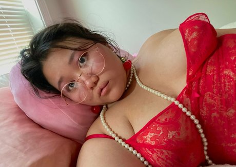 notrealmian actrice artistique galerie