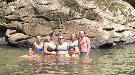 Caroline Casbon haut de star du porno photo