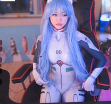 satanmate modèle xxx photo