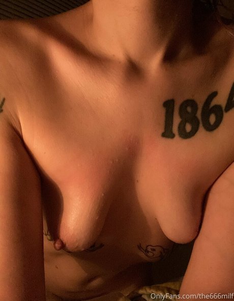 parisbush star du porno gratuit photo