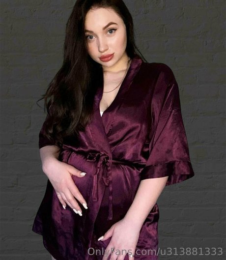 aishi moon modèle de haute qualité galerie