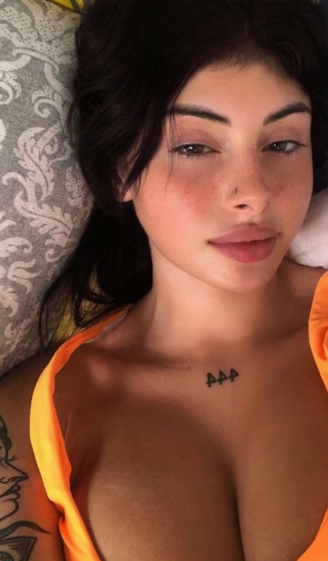 Paaaubg actrice adulte image