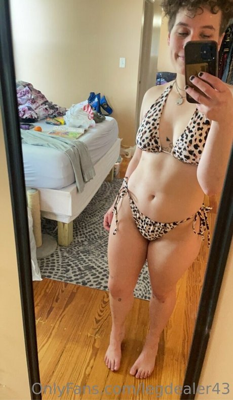 legdealer43 étoile érotique image