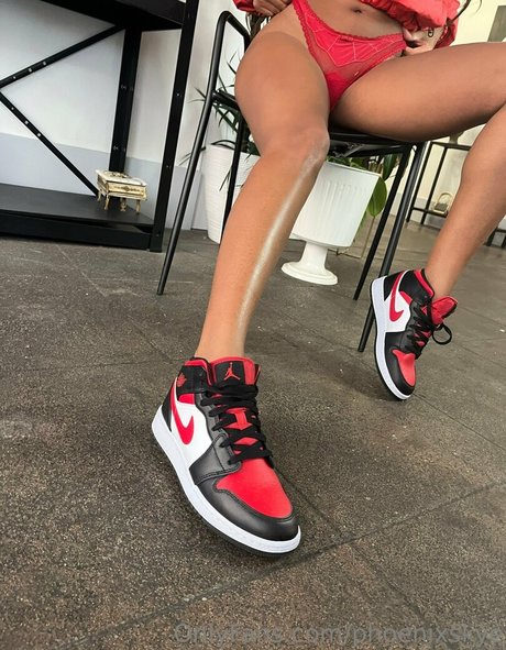 phoenixskye sexe star photos