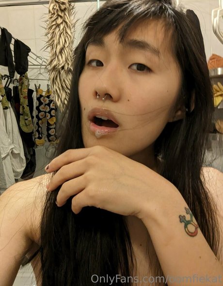 oomfiekat beau modèle collection