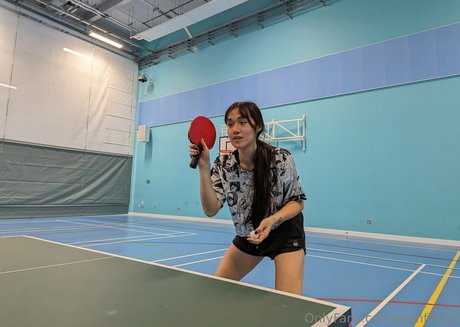 oomfiekat actrice de nus galerie