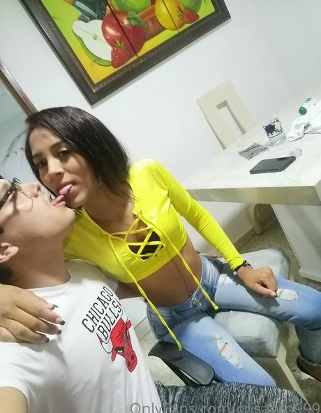 crisanto999 actrice parfaite des photos