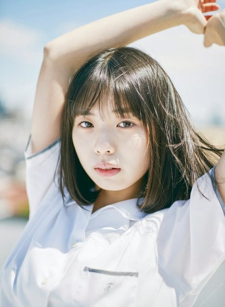 Kikuchi Hina sexe star images