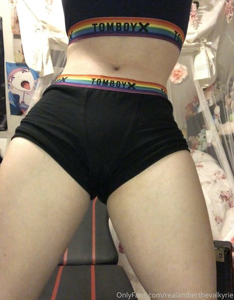 Amberthevalkyrie actrice libre images