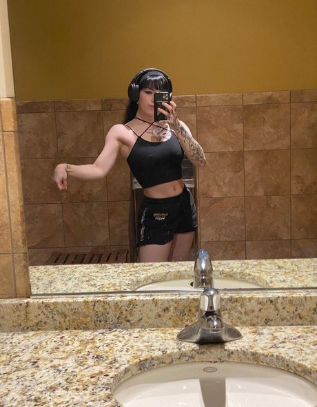 Amberthevalkyrie xxx étoile galerie