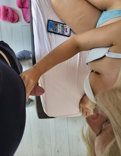 croatianbarbiegirl1997 étoile hd galeries