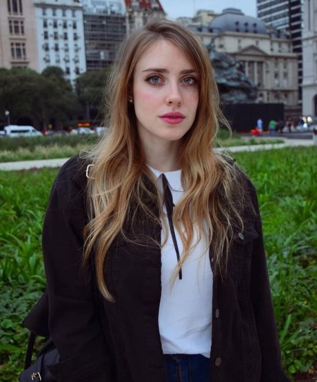 Magui Ansuz belle actrice galerie