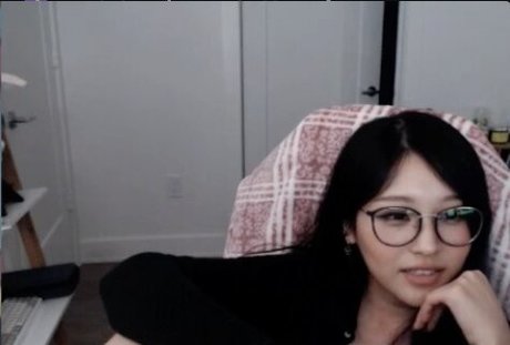 Kang Hee Yoon étoile érotique des photos