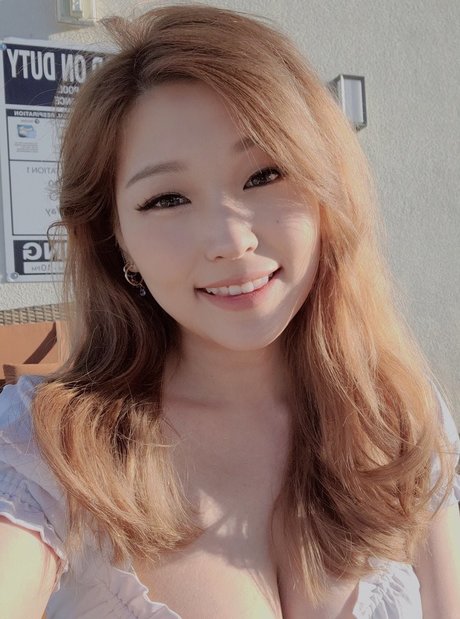 Kang Hee Yoon étoile chaude galerie