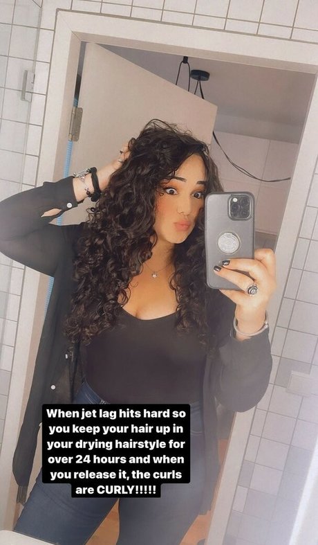 Maggie Renee modèle sympa img