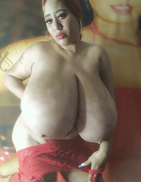 roxiredhott actrice libre collection