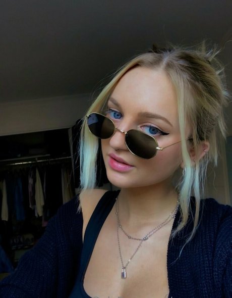 avacanary étoile magnifique photos