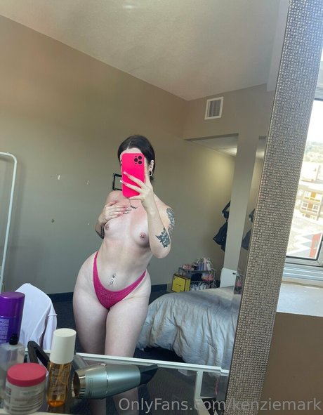 kenziemark actrice pornographique des photos