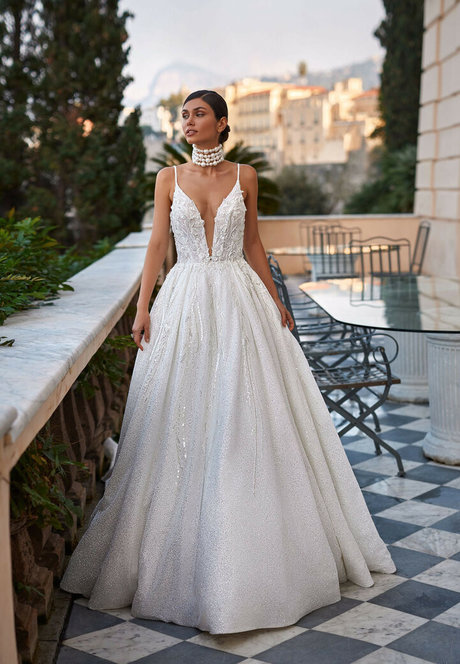 sœur asiatique onlyfans art collection