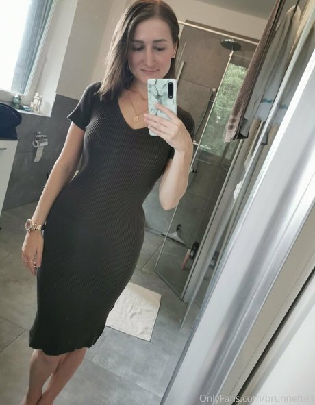 brunnette3 actrice libre photos