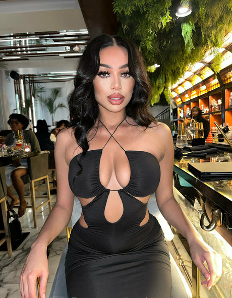 alexasinclaire jolie étoile galeries