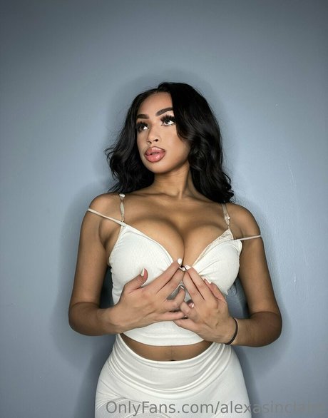 alexasinclaire modèle exclusif images