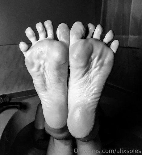 alixsoles actrice libre images