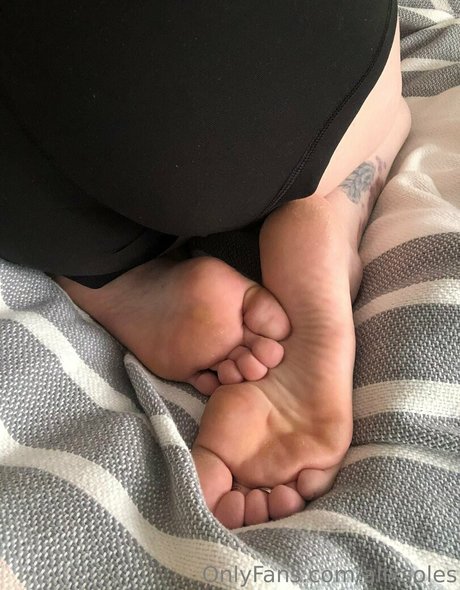 alixsoles modèles nus archive