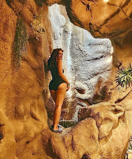 Juliana Harkavy étoile sexy images