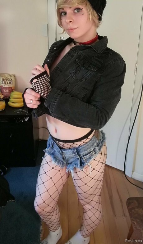 rosiexox2 étoile sympa des photos