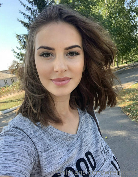 wrenirene art étoile galeries