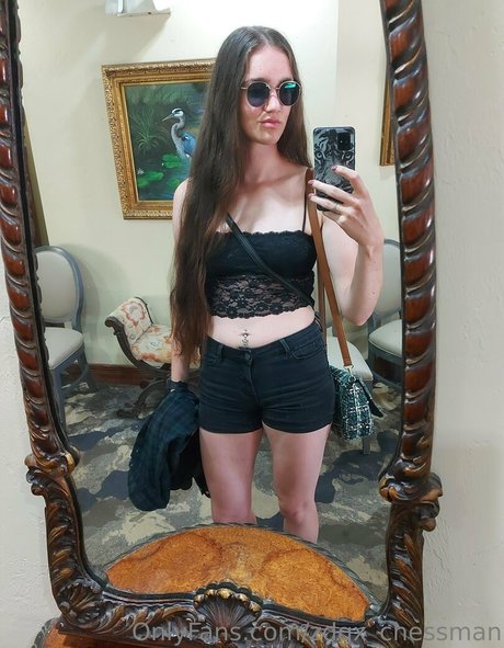 zdgx chessman belle actrice photos